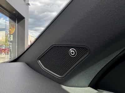 VW T-Roc R-line 1.5 150ch/IQ Light/Camera/Sièges électriques chauffan (2023) - Photo 3