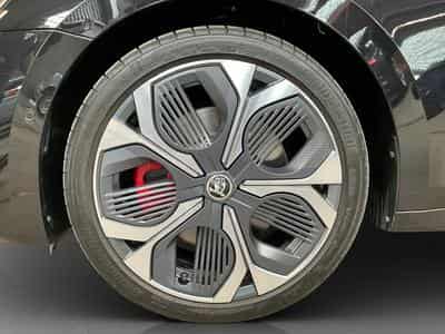 Skoda Octavia RS+DSG+Pano+360+Canton+AHK (2024) - Foto 8