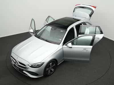 Mercedes C 200 d T Avantgarde LED+Pano+AHK+Kamera (2024) - Foto 14