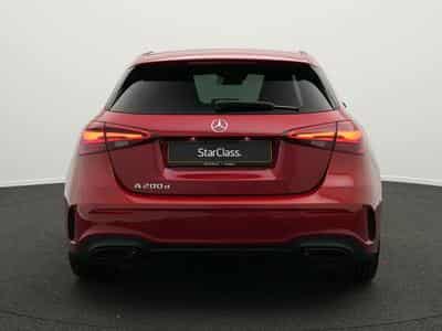 Mercedes A 200 d AMG-Line Multi+Kamera+AHK+19"+Night (2025) - Foto 4