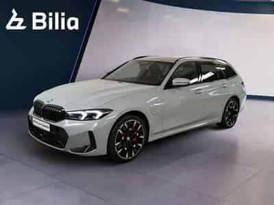 BMW 330 e xDrive M Sportpaket Head-Up HK HiFi DAB (2025) - Photo 1