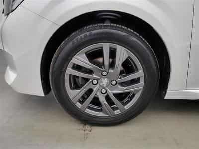 Peugeot 208 1.2i PureTech Active MIRRORLINK / PDC AR / JA 16" (2022) - Photo 6