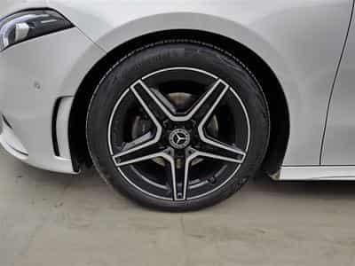 Mercedes A 180 A 180 d PACK AMG NAVI / S-CUIR / FULL LED (2021) - Photo 6