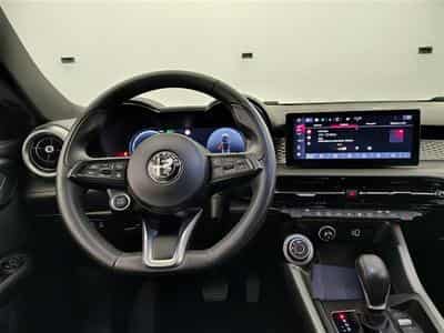Alfa-Romeo Tonale 1.5 MHEV Sprint (2023) - Photo 9