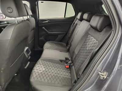 VW T-Cross 1.0 TSI 115Cv DSG7 R-Line CARPLAY / CAMERA / FULL LED (2025) - Photo 13