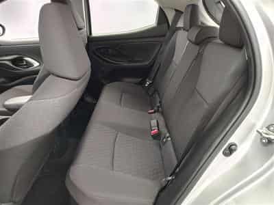 Toyota Yaris 1.5i VVT-i Hybrid E-CVT CARPLAY / CLIM (2025) - Photo 13