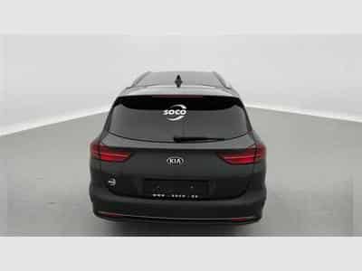 Kia Ceed Sw Ceed SW 1.6 CRDi More ISG / NAVI / APPS CONNECT / CAMERA (2021) - Photo 5
