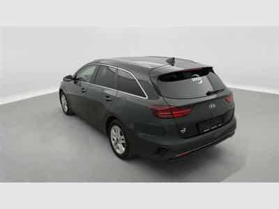 Kia Ceed Sw Ceed SW 1.6 CRDi More ISG / NAVI / APPS CONNECT / CAMERA (2021) - Photo 2