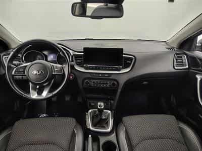 Kia Ceed Sw Ceed SW 1.6 CRDi More ISG / NAVI / APPS CONNECT / CAMERA (2021) - Photo 8