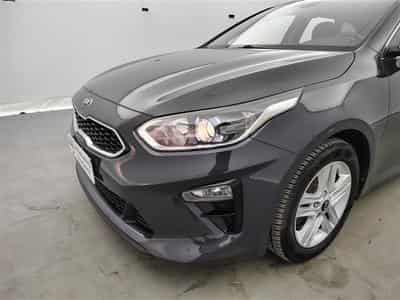 Kia Ceed Sw Ceed SW 1.6 CRDi More ISG / NAVI / APPS CONNECT / CAMERA (2021) - Photo 15