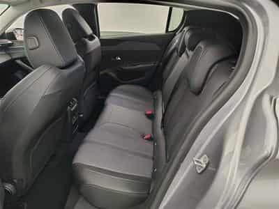 Peugeot 308 1.6 Hybrid Allure S&S GPS/CAMERA/PDC/ACC/JA 17" (2023) - Photo 13