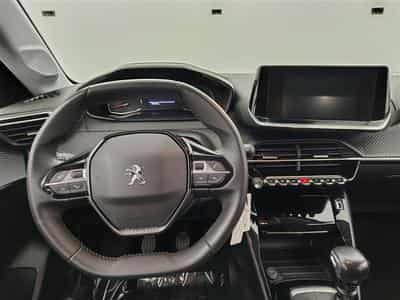 Peugeot 208 1.2i PureTech Allure NAVI / S-CUIR / FULL LED (2023) - Photo 9