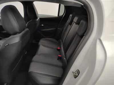 Peugeot 208 1.2i PureTech Allure NAVI / S-CUIR / FULL LED (2023) - Photo 13
