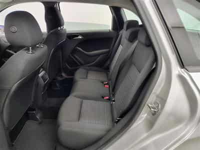 Mercedes B 180 B 180 d NAVI / FULL LED / CUIR (2018) - Photo 13