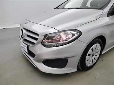 Mercedes B 180 B 180 d NAVI / FULL LED / CUIR (2018) - Photo 15