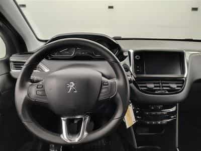Peugeot 2008 1.2i PureTech Signature S&S (EU6.2) (2019) - Photo 9