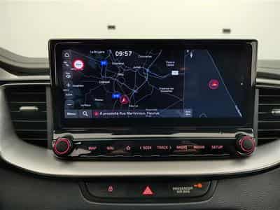 Kia XCeed 1.0 T-GDi 120cv Pulse NAVI 8" / FULL LED / CAMERA / JA 16" (2024) - Photo 11