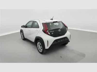Toyota Aygo 1.0i VVT-i x-play II (2022) - Photo 2