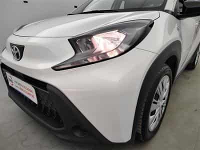 Toyota Aygo 1.0i VVT-i x-play II (2022) - Photo 15