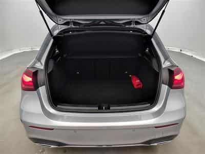 Mercedes A 180 Pack AMG  Navi / Led / PDC av+ar / Pano (2025) - Photo 14