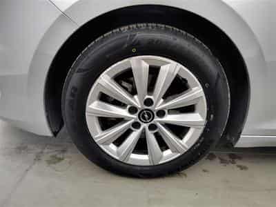 Opel Astra 1.2 Turbo Edition NAVI/FULL LED/JA16/PDC (2023) - Photo 6