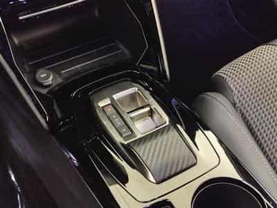Peugeot 208 1.2i  130 CV GT AUTO/S-CUIR/NAVI/FULL LED/JA17 (2023) - Photo 12