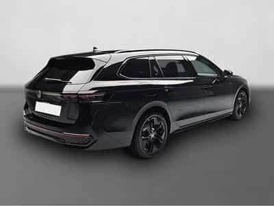 VW Passat (2026) - Photo 2