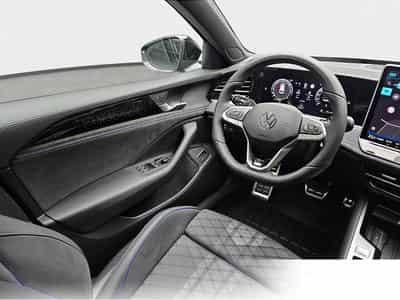 VW Passat (2026) - Photo 7