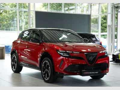 Alfa-Romeo Junior Ibrida 1.2 VGT 48V-Hybrid *1.Hand *MwSt (2025) - Foto 6