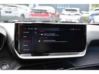 Peugeot 2008 1.2 Allure ACC GPS LANE SIDE REGUL CAM 360 1° MAIN (2025) - Foto 13