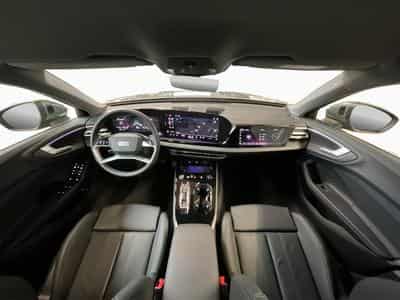 Audi A5 Avant+PHEV+Quattro+S-Tronic (2025) - Photo 2