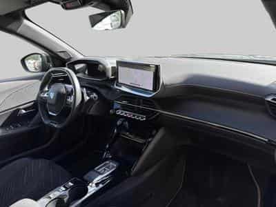 Peugeot 2008 II GT (2024) - Photo 9