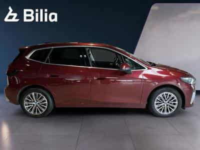 BMW 225 225e xDrive Active Tourer (2023) - Photo 4