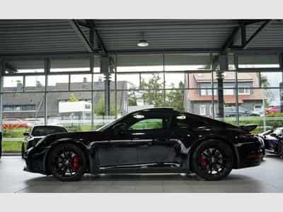 Porsche 911 Coupé Carrera 4S *Chrono *Pano*S-Abgas (2023) - Photo 10