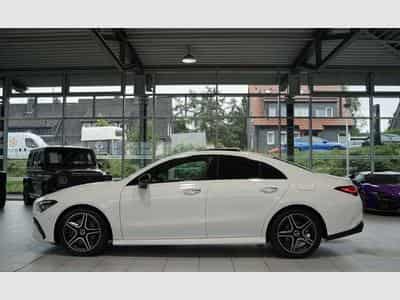 Mercedes CLA 200 Coupé AMG Line *Pano *Night *Distr *Kam (2024) - Foto 10