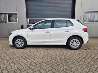 Skoda Fabia 1.0 TSI 95PS (2026) - Photo 6