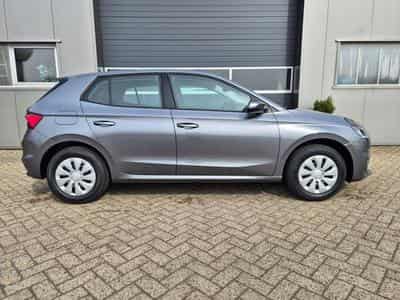 Skoda Fabia 1.0 TSI 95PS (2026) - Photo 6