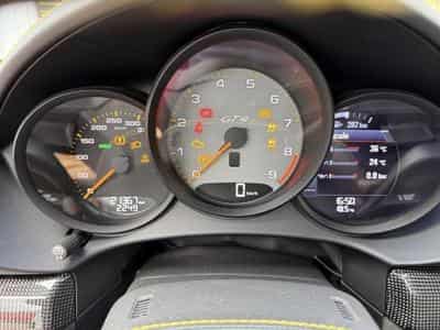 Porsche 718 4.0 420ch GT4 (2020) - Photo 12