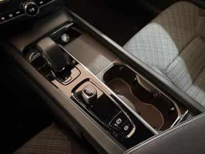 Volvo S60 -47% B4 197ch Start DCT 7 (2024) - Photo 15