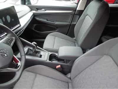 VW Golf (2026) - Photo 9