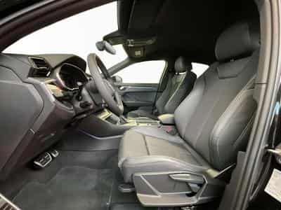 Audi Q3 SB+S-line+P.Premium+Black-Style+Led (2025) - Photo 11