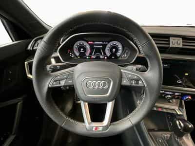 Audi Q3 SB+s-line+35TFSI+S-Tronic+P.Premium+Black-Style (2025) - Photo 10