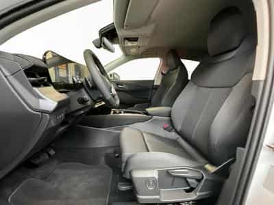 Audi Q3 SB+PHEV+S-Tronic+P.Business.Plus (2026) - Photo 9