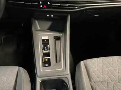 VW Golf Life+DSG+Navi+LED (2025) - Photo 14