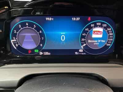 VW Golf Style+DSG+RearView+LED (2022) - Photo 11