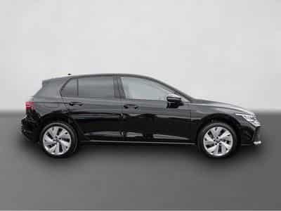 VW Golf (2026) - Photo 4