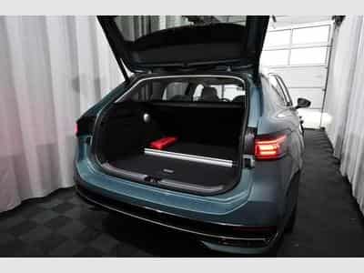 VW Passat Passat Variant 2.0 TDI SCR DSG Elegance - Std.-H (2024) - Photo 5