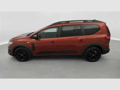 Dacia Jogger 1.0 TCe EXTREME 7pl. NAV/CAMERA/CARPLAY (2022) - Photo 3