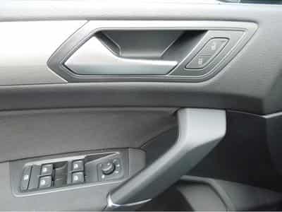 VW Touran (2026) - Photo 8