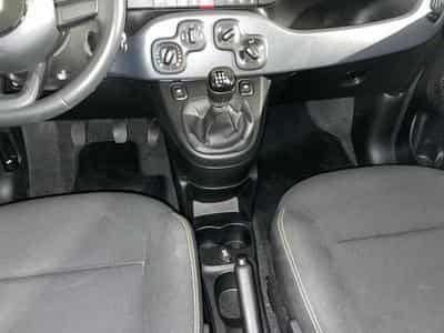 Fiat Panda 1.0 Hybrid 70 MT6 (2024) - Photo 9